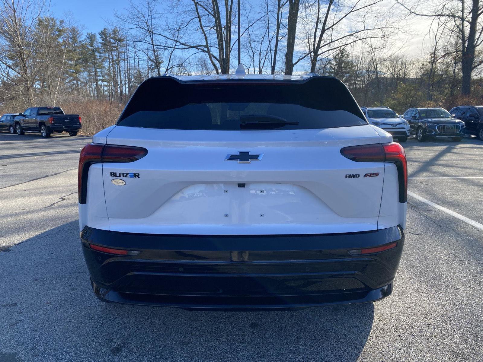 Used 2025 Chevrolet Blazer EV RS image 6