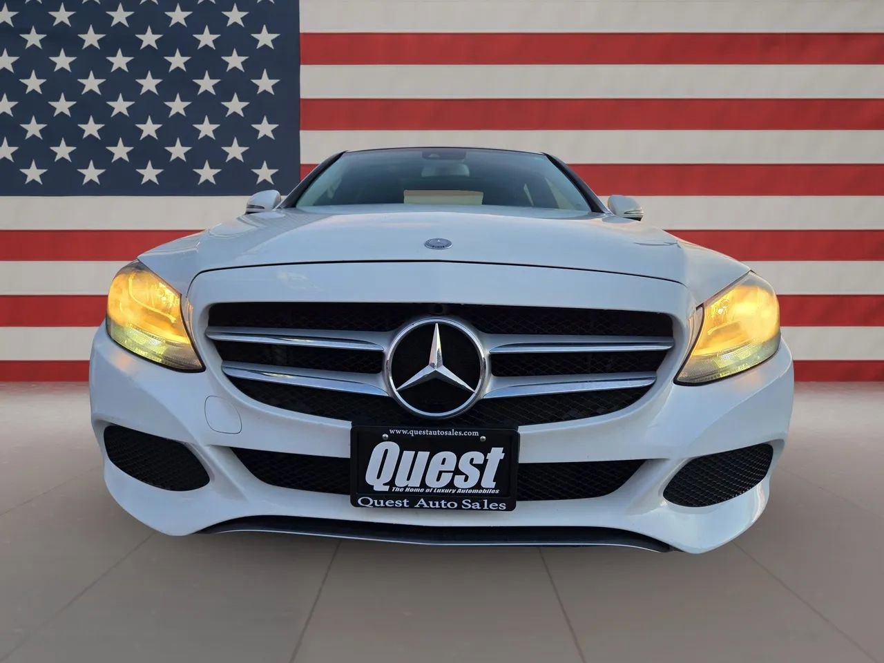 Used 2017 Mercedes-Benz C 300 4MATIC Sedan image 5