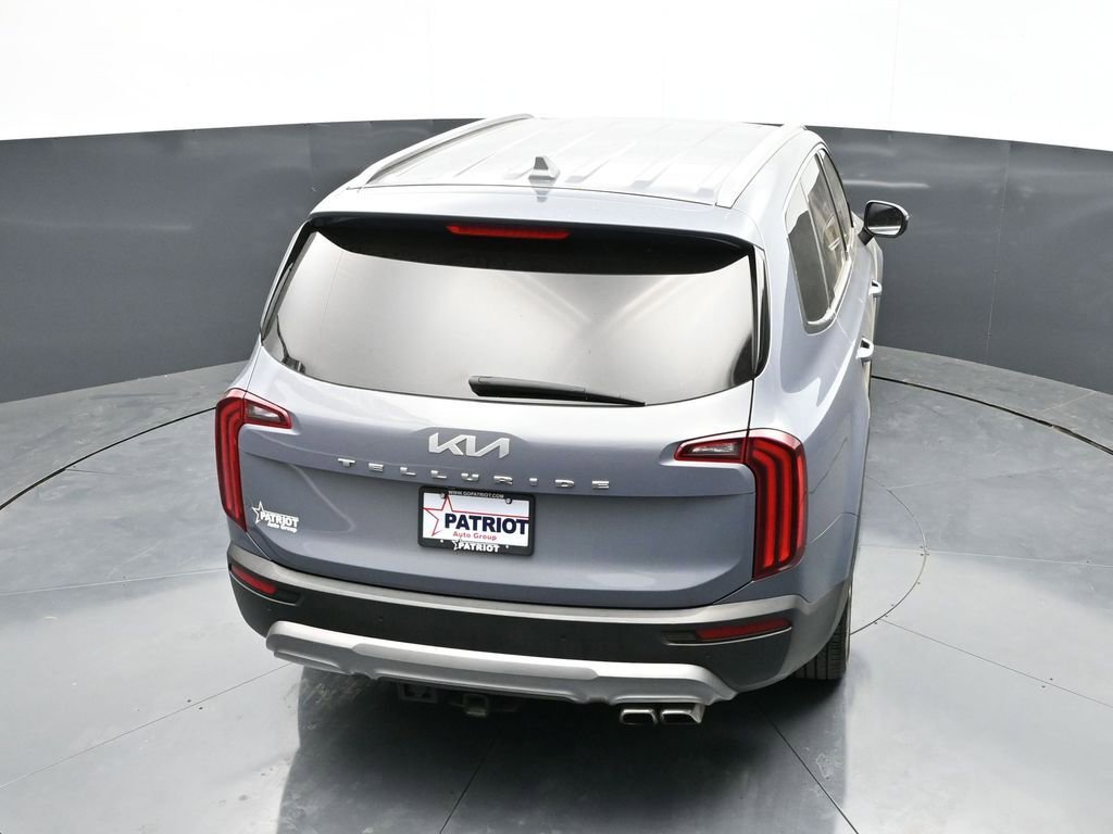 Used 2022 Kia Telluride EX w/ EX Premium Package FWD image 31
