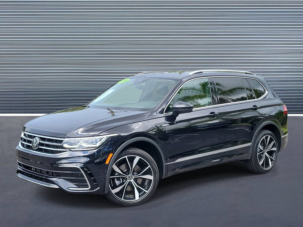 Used 2024 Volkswagen Tiguan SEL R-Line AWD/4WD image 1