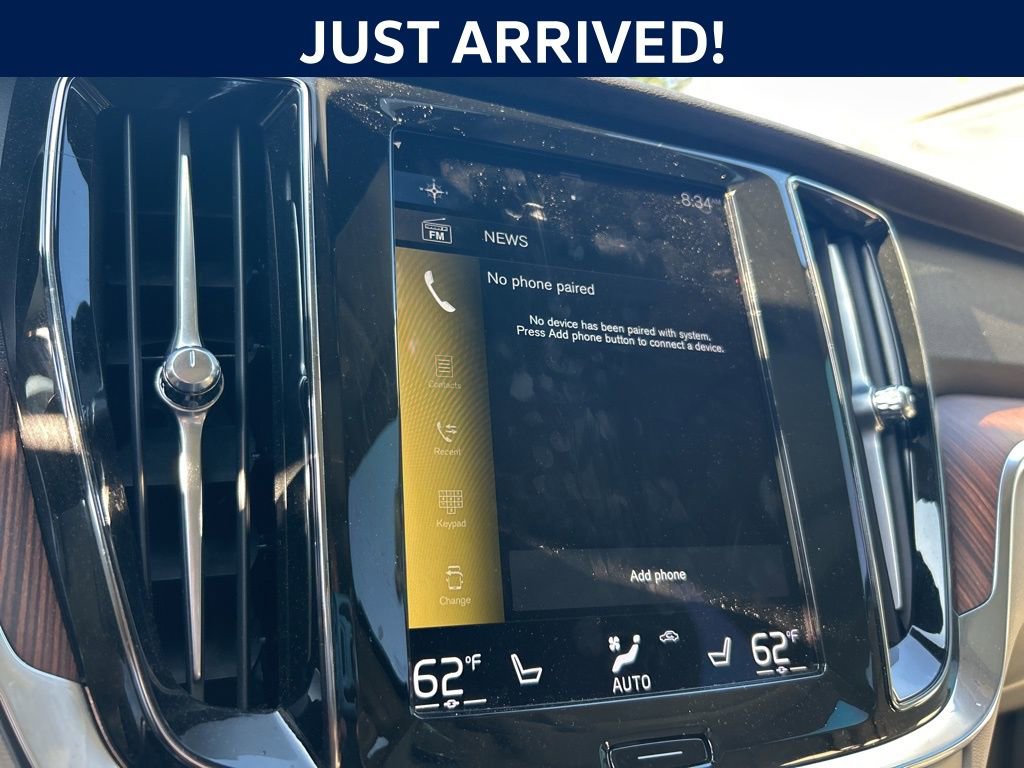 Used 2021 Volvo S60 T5 Momentum w/ Premium Package FWD image 19
