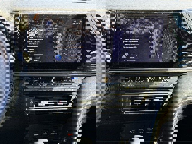 Used 2025 Toyota Camry XSE image 17