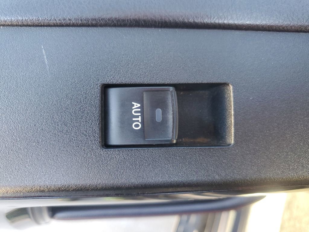 Used 2022 Toyota 4Runner TRD Off-Road Premium image 15