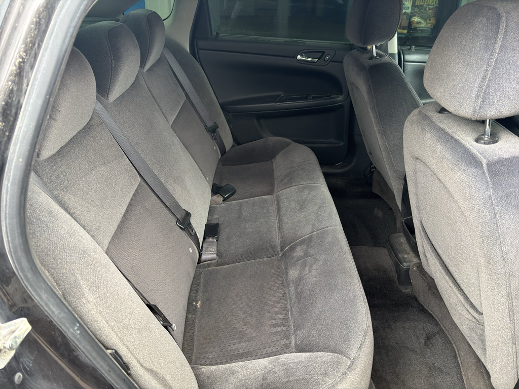 Used 2008 Chevrolet Impala LS FWD image 12