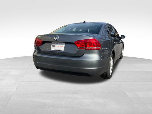 Used 2014 Volkswagen Passat Wolfsburg Edition image 5