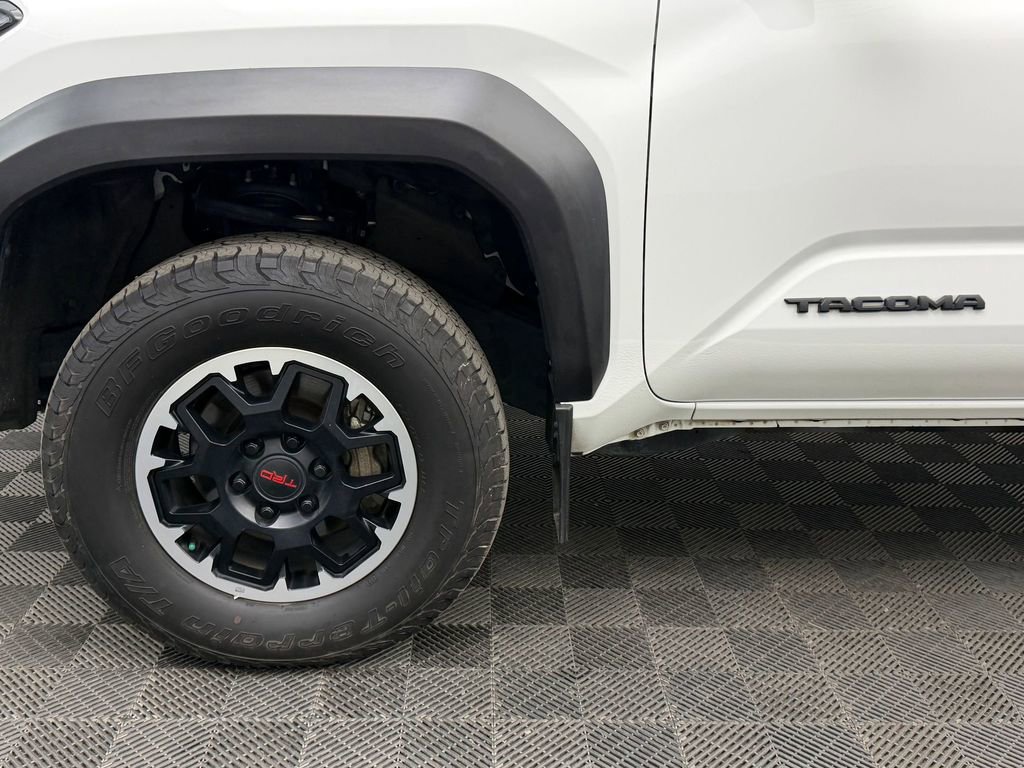 Used 2024 Toyota Tacoma TRD Off-Road AWD/4WD image 11