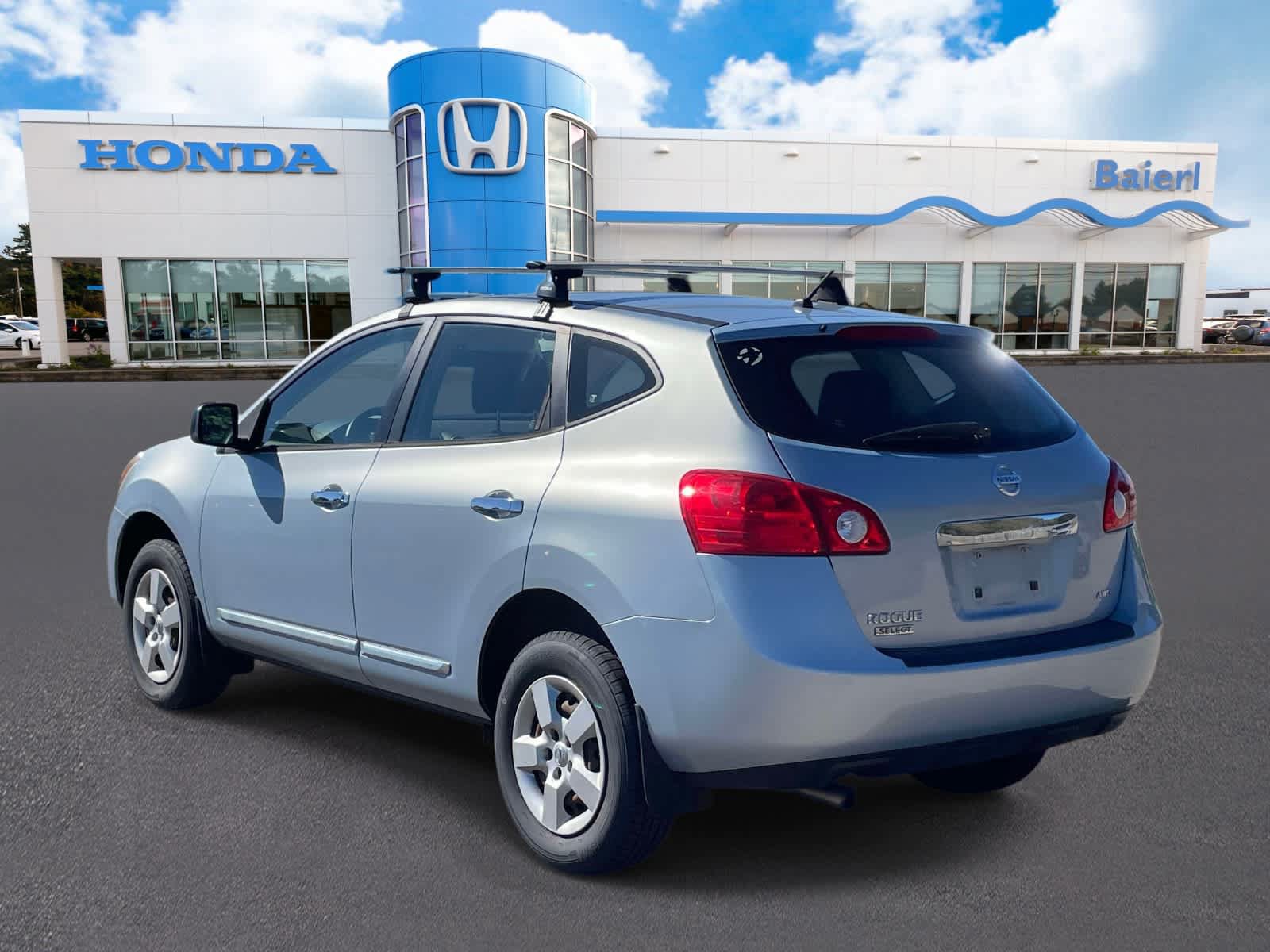 Used 2014 Nissan Rogue S AWD/4WD image 3