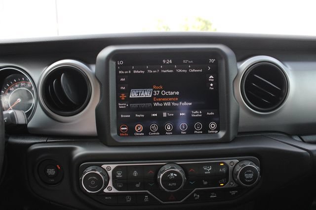 Used 2021 Jeep Gladiator Sport w/ Quick Order Package 24Q 80Th AWD/4WD image 15