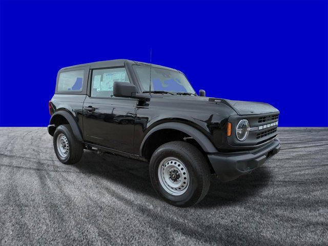New 2026 Ford Bronco 2-Door image 2