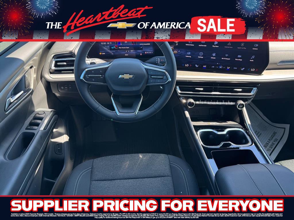 New 2027 Chevrolet Traverse LT w/ Driver Confidence Package FWD image 11