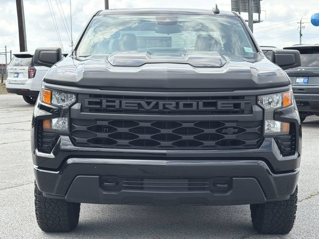 Used 2024 Chevrolet Silverado 1500 Custom Trail Boss w/ Midnight Edition AWD/4WD image 24