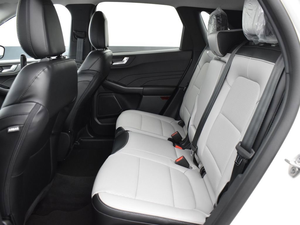 New 2025 Ford Escape SE image 14