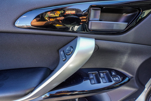 New 2026 Mitsubishi Eclipse Cross LE image 13