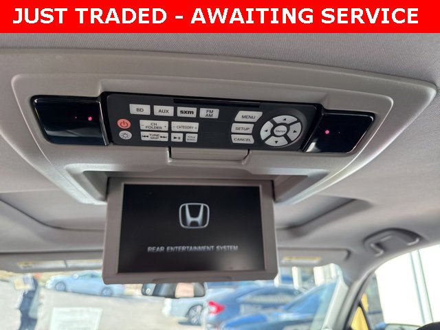 Used 2017 Honda Pilot Touring image 13