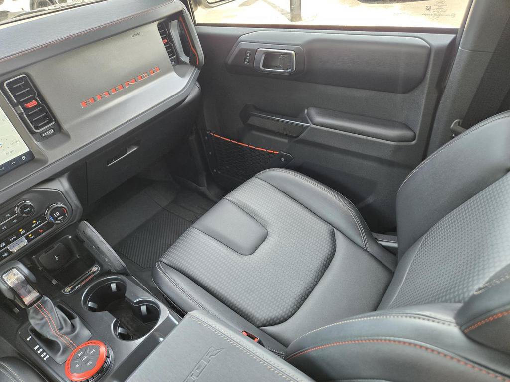 Used 2025 Ford Bronco Raptor AWD/4WD image 19
