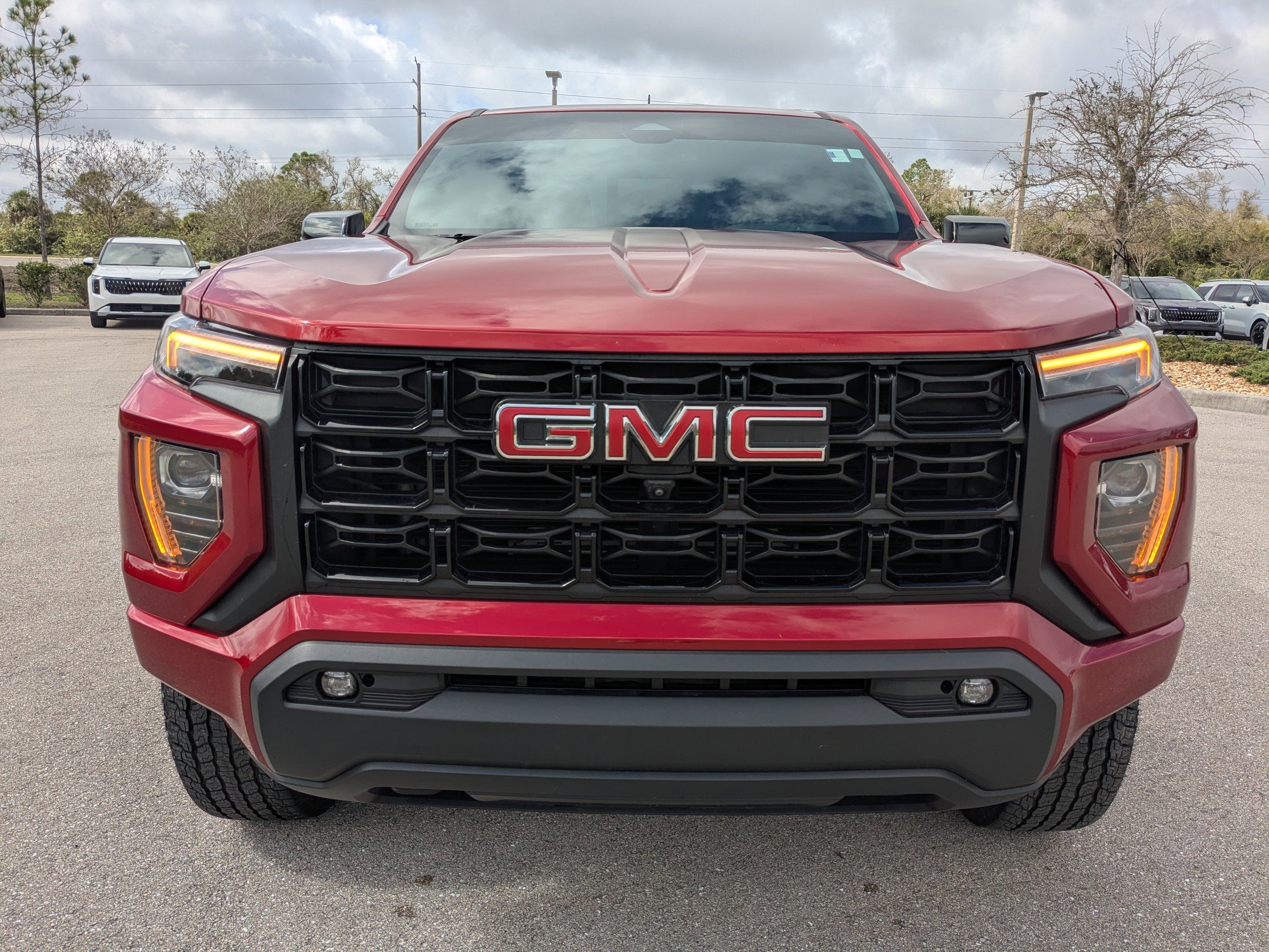 Used 2024 GMC Canyon Elevation w/ Elevation Premium Package image 3