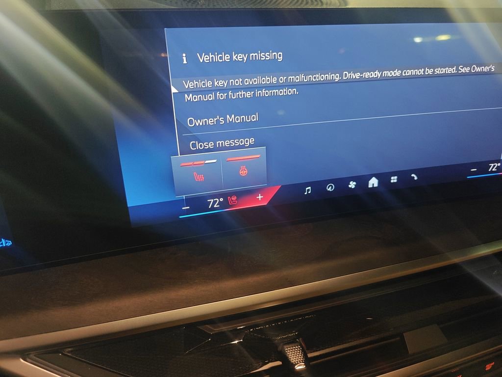 Used 2025 BMW X5 xDrive40i w/ M Sport Package image 11