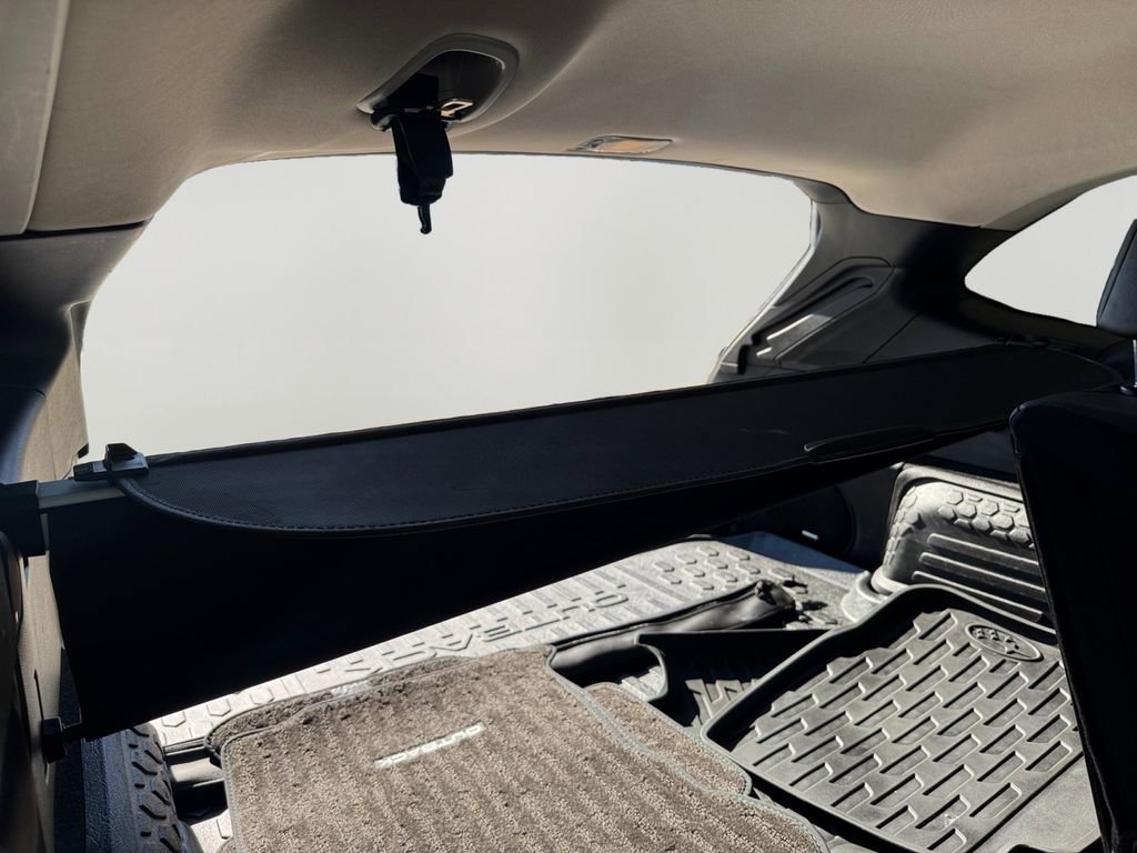 Used 2022 Subaru Outback Limited image 12