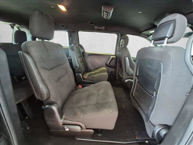 Used 2020 Dodge Grand Caravan SE FWD image 19