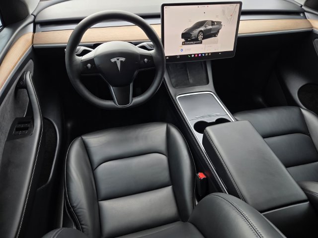 Used 2023 Tesla Model Y Long Range AWD/4WD image 18