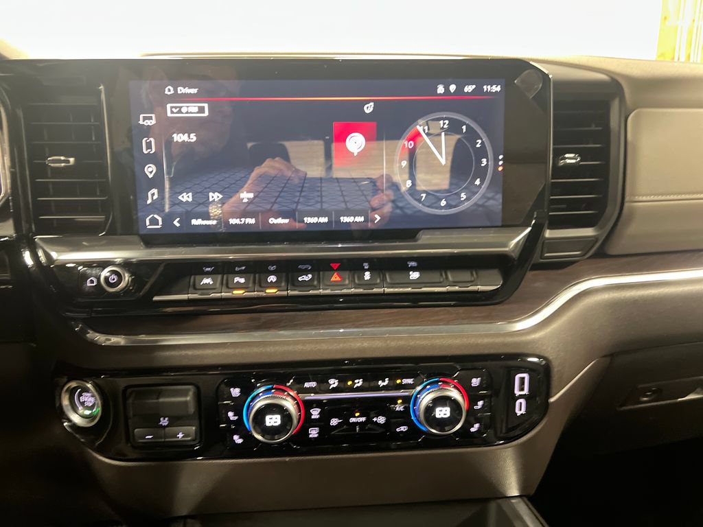 Certified 2024 GMC Sierra 1500 SLT w/ SLT Premium Plus Package AWD/4WD image 23
