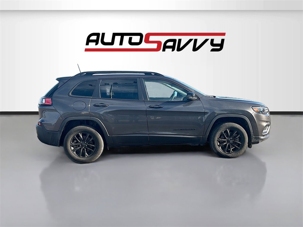 Used 2023 Jeep Cherokee Altitude Lux image 8