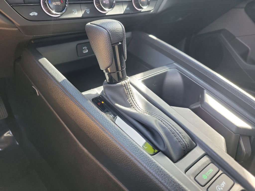 Used 2023 Honda Accord EX image 31