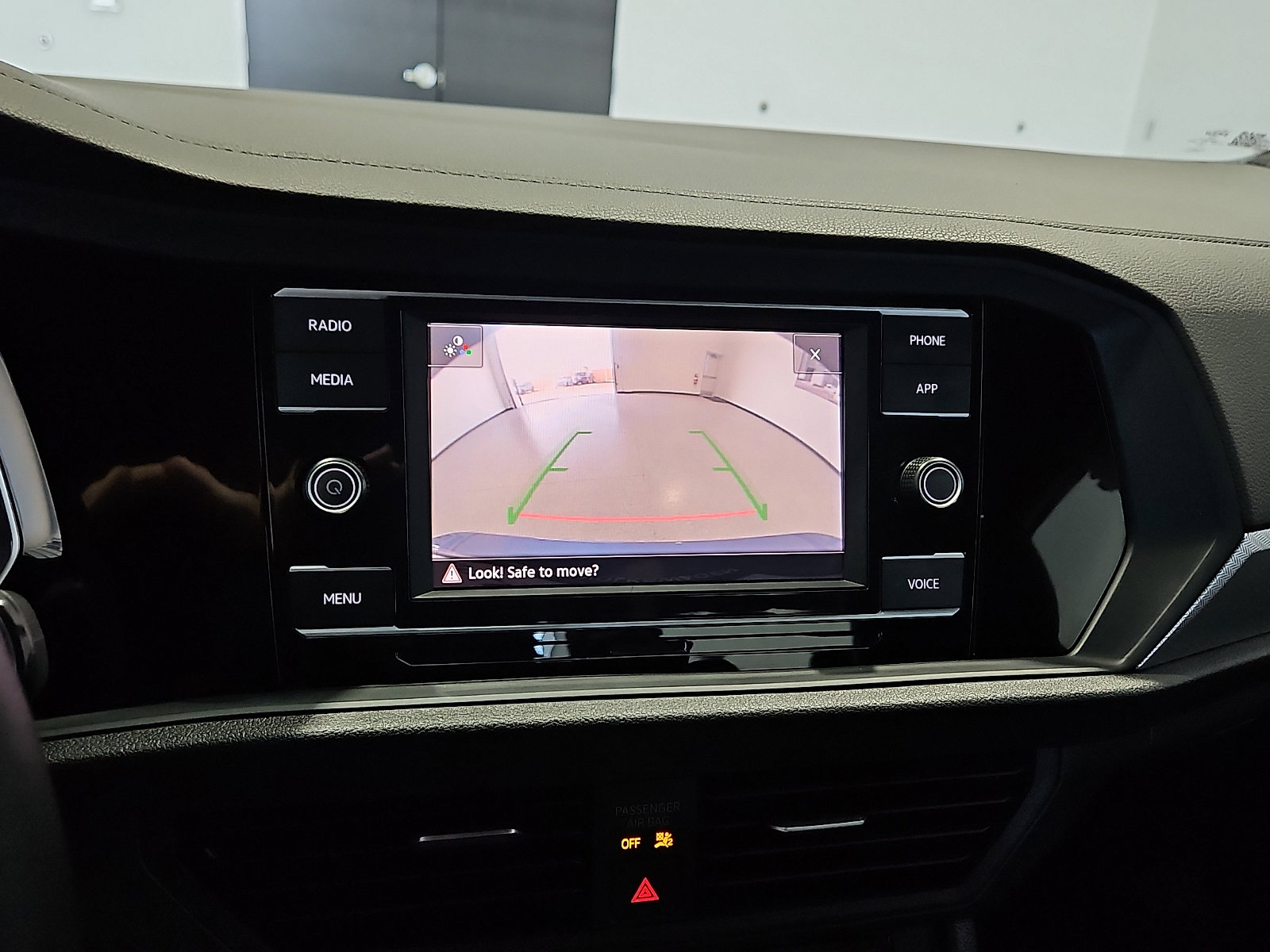 Certified 2024 Volkswagen Jetta Sport FWD image 15