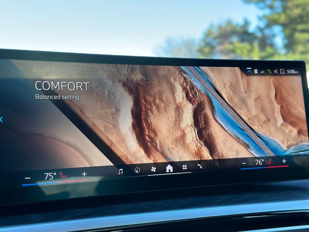 Certified 2024 BMW i4 xDrive40i w/ Premium Package image 38