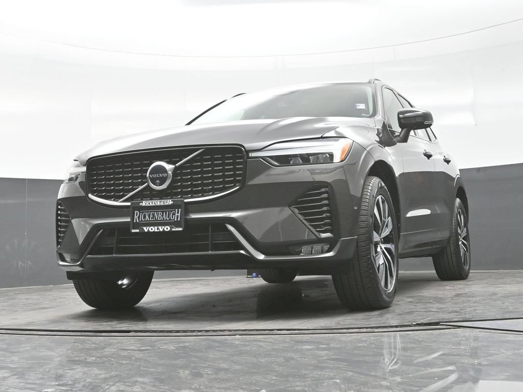 Used 2024 Volvo XC60 B5 Plus AWD/4WD image 22