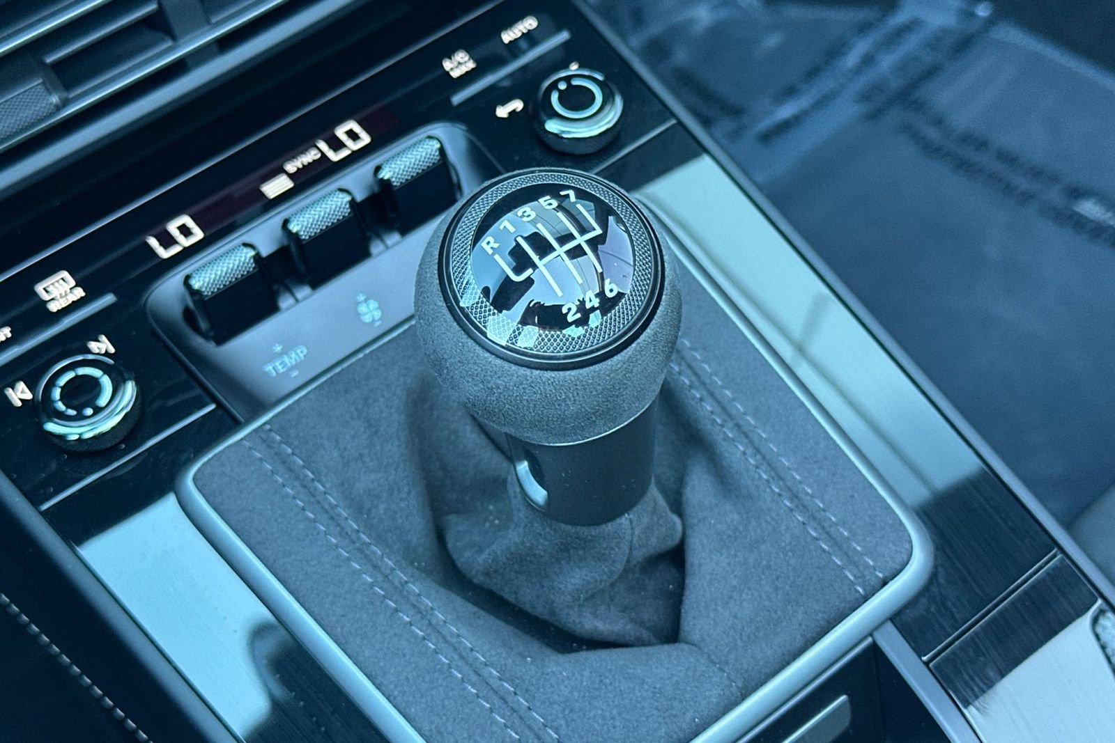 Used 2024 Porsche 911 Targa 4 GTS image 28