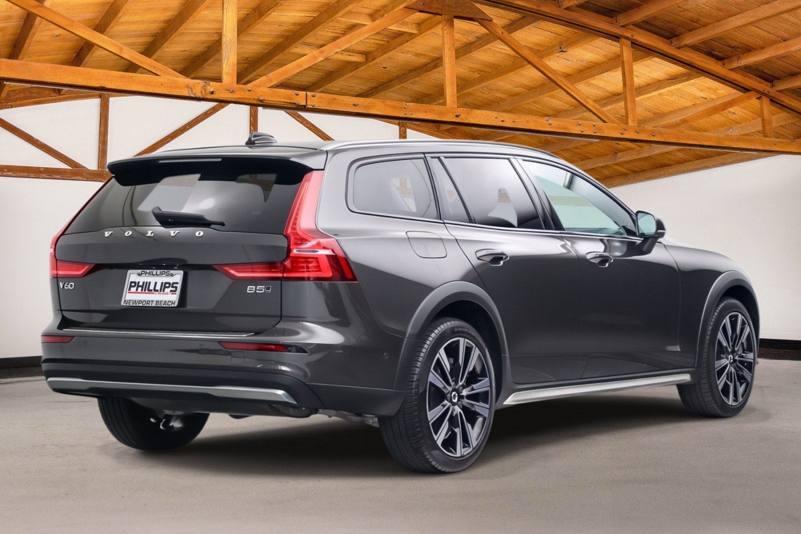 Used 2024 Volvo V60 B5 Cross Country Ultimate w/ Protection Package Premier AWD/4WD image 5
