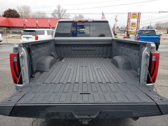 Used 2024 GMC Sierra 3500 Denali Ultimate image 31