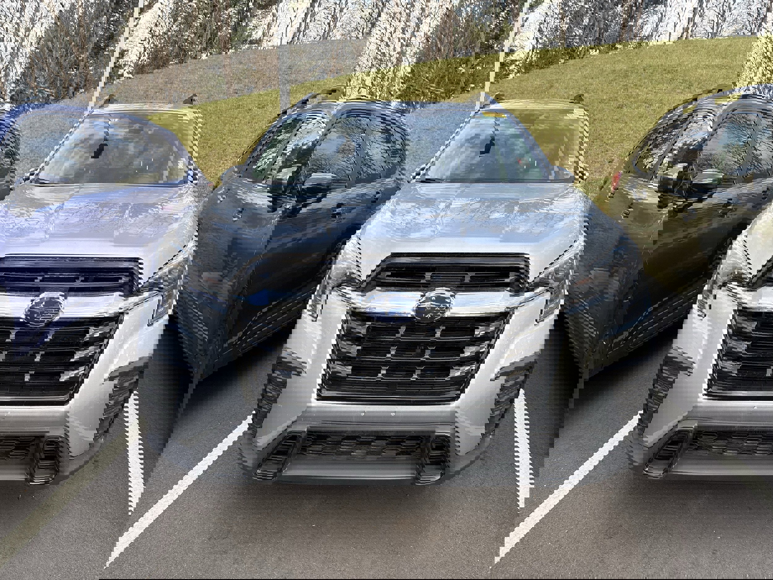 Used 2025 Subaru Ascent Premium image 2