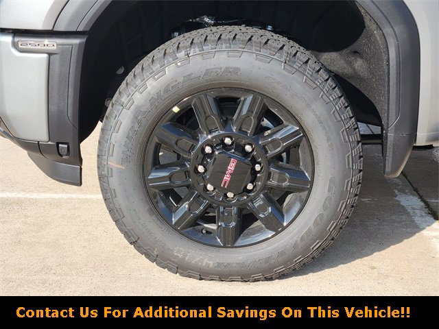 New 2026 GMC Sierra 2500 AT4 w/ AT4 Premium Plus Package image 7