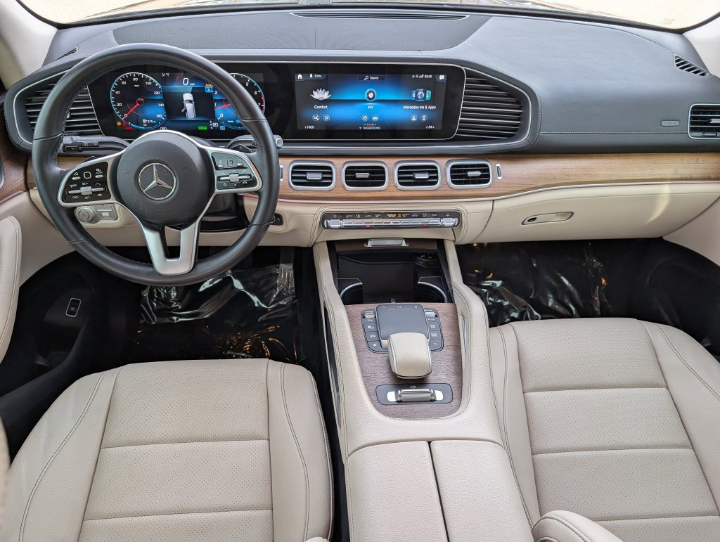 Used 2022 Mercedes-Benz GLS 450 4MATIC image 25
