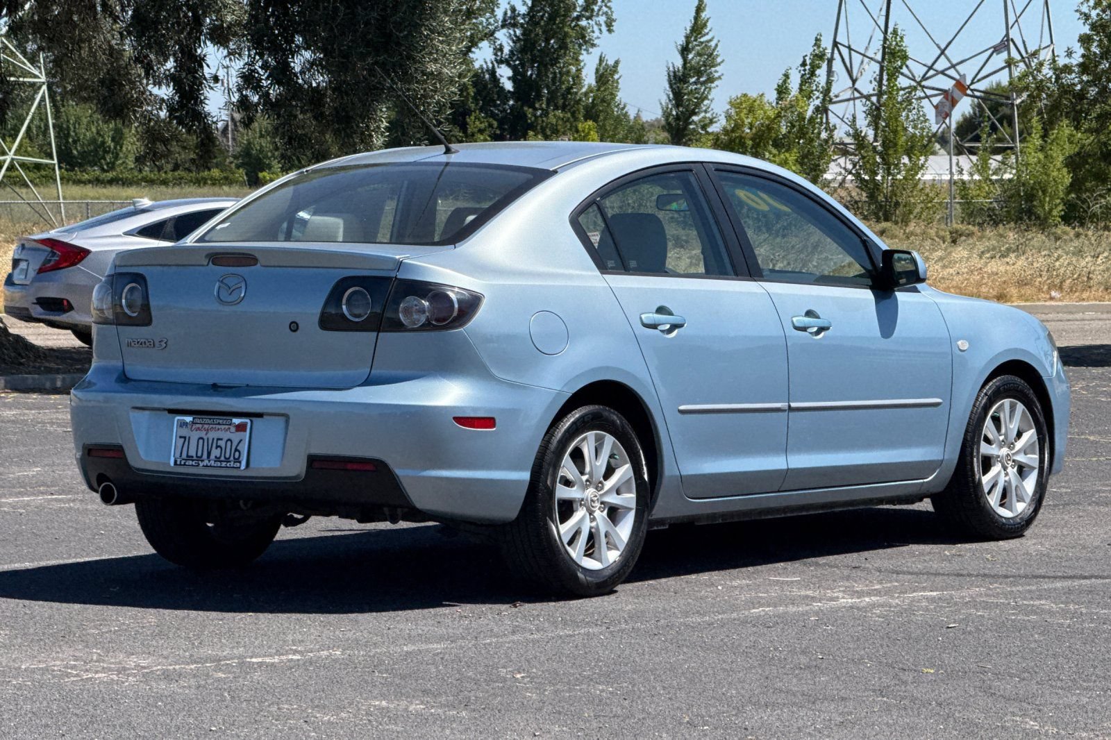Used 2007 MAZDA MAZDA3 i Touring FWD image 4