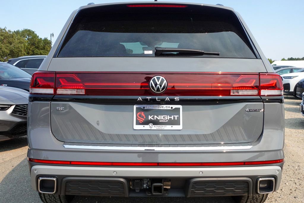 New 2026 Volkswagen Atlas Peak Edition image 10