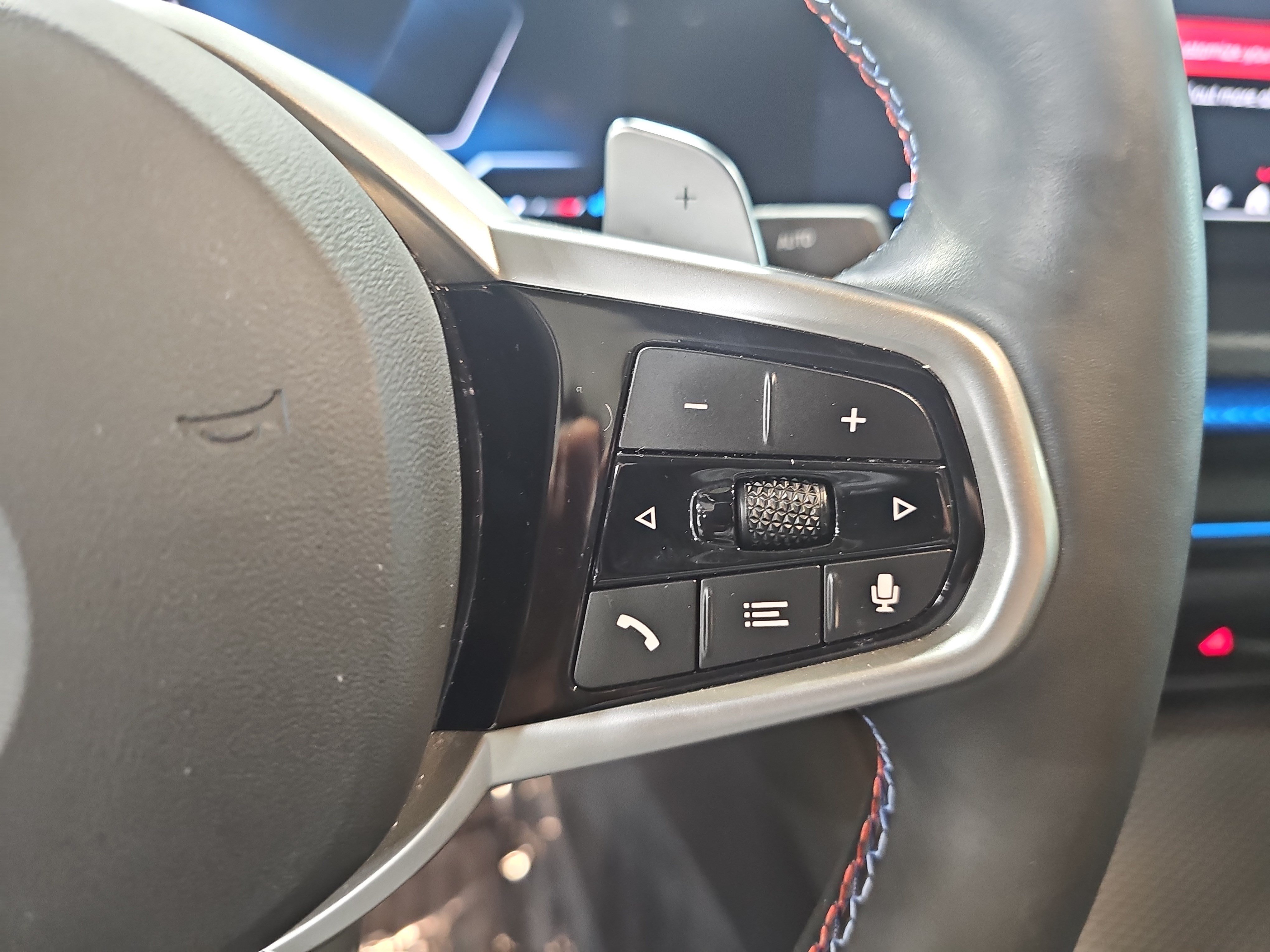 Certified 2025 BMW M440i Coupe w/ Premium Package RWD image 20