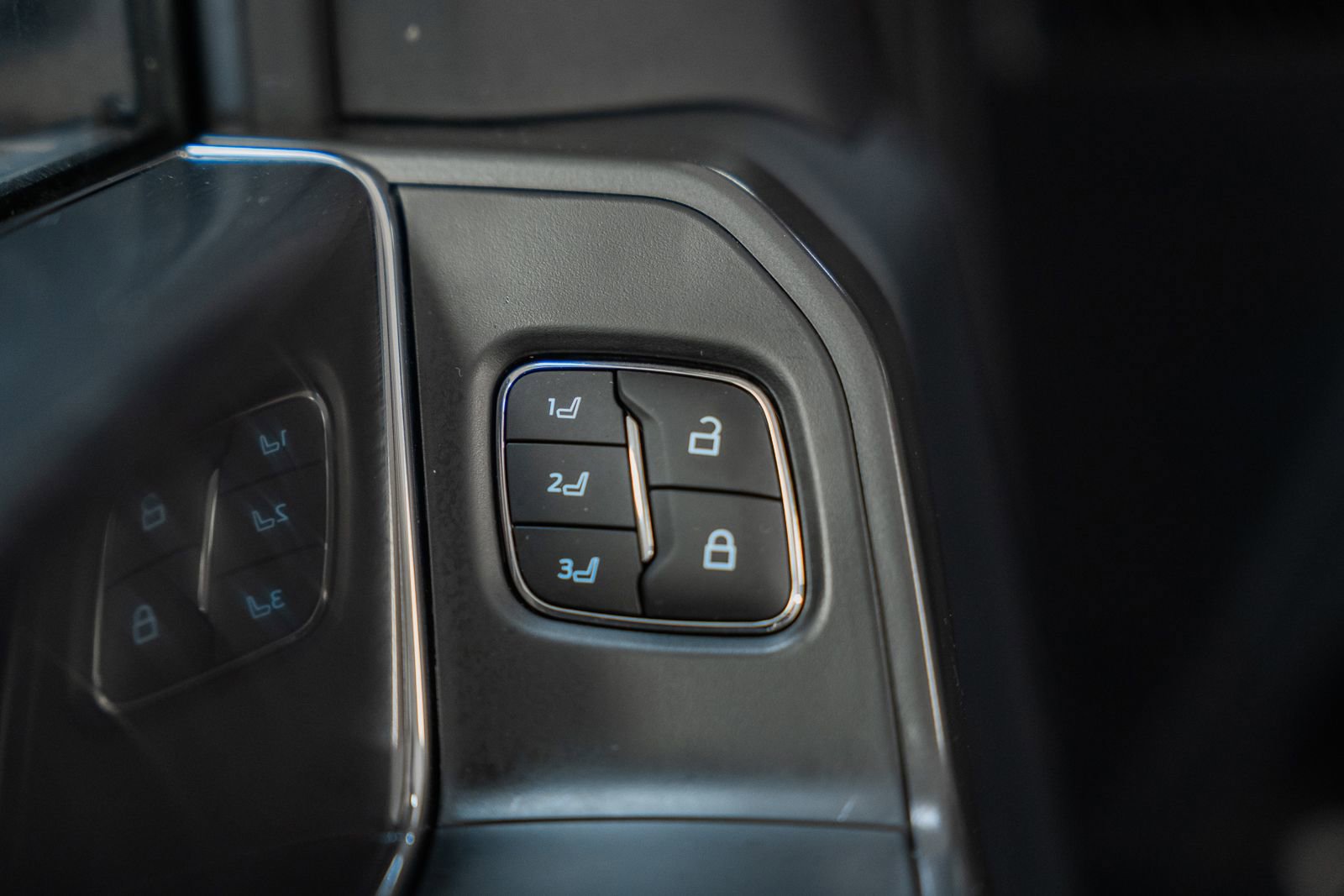 Used 2024 Ford F150 Lariat w/ Equipment Group 502A High image 48