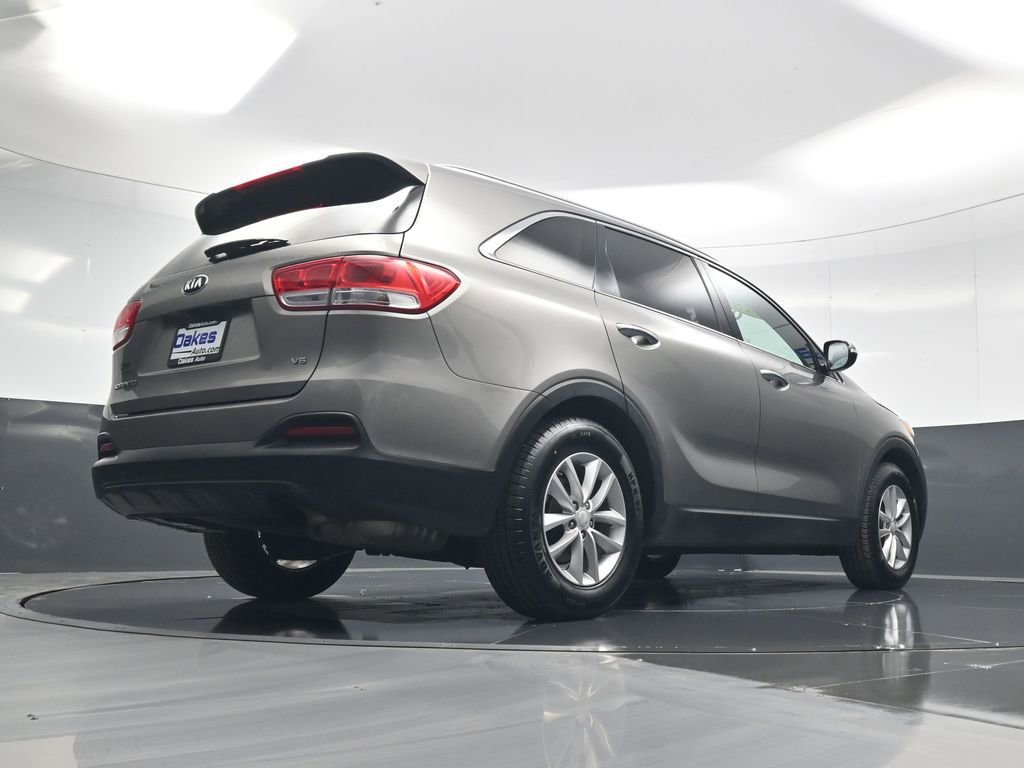 Used 2018 Kia Sorento LX w/ LX V6 Convenience Package image 44
