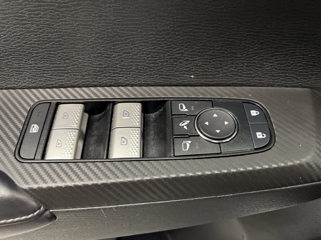Used 2025 Mitsubishi Outlander SE AWD/4WD image 15