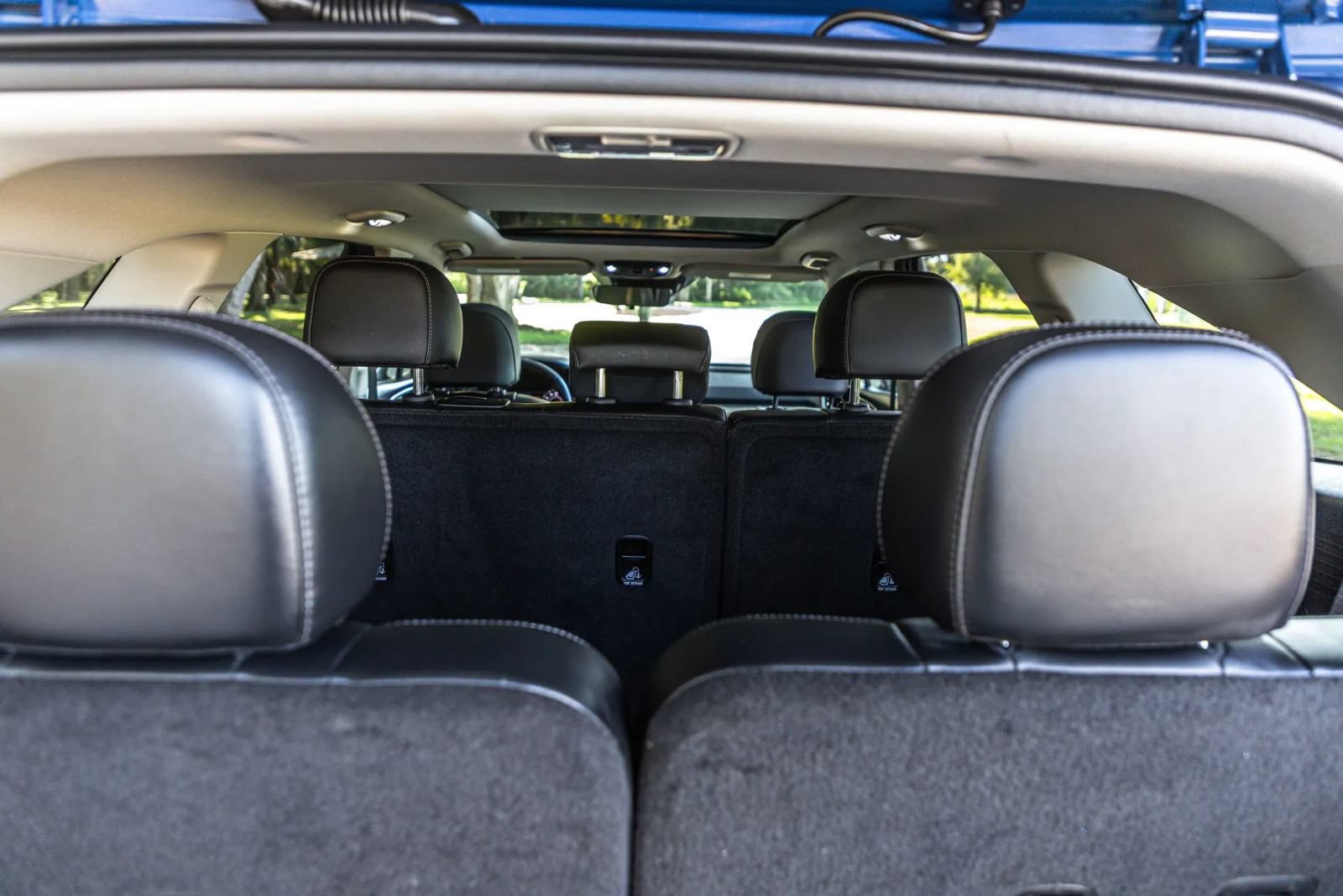 Used 2023 Kia Sorento S w/ Panoramic Sunroof Package FWD image 16