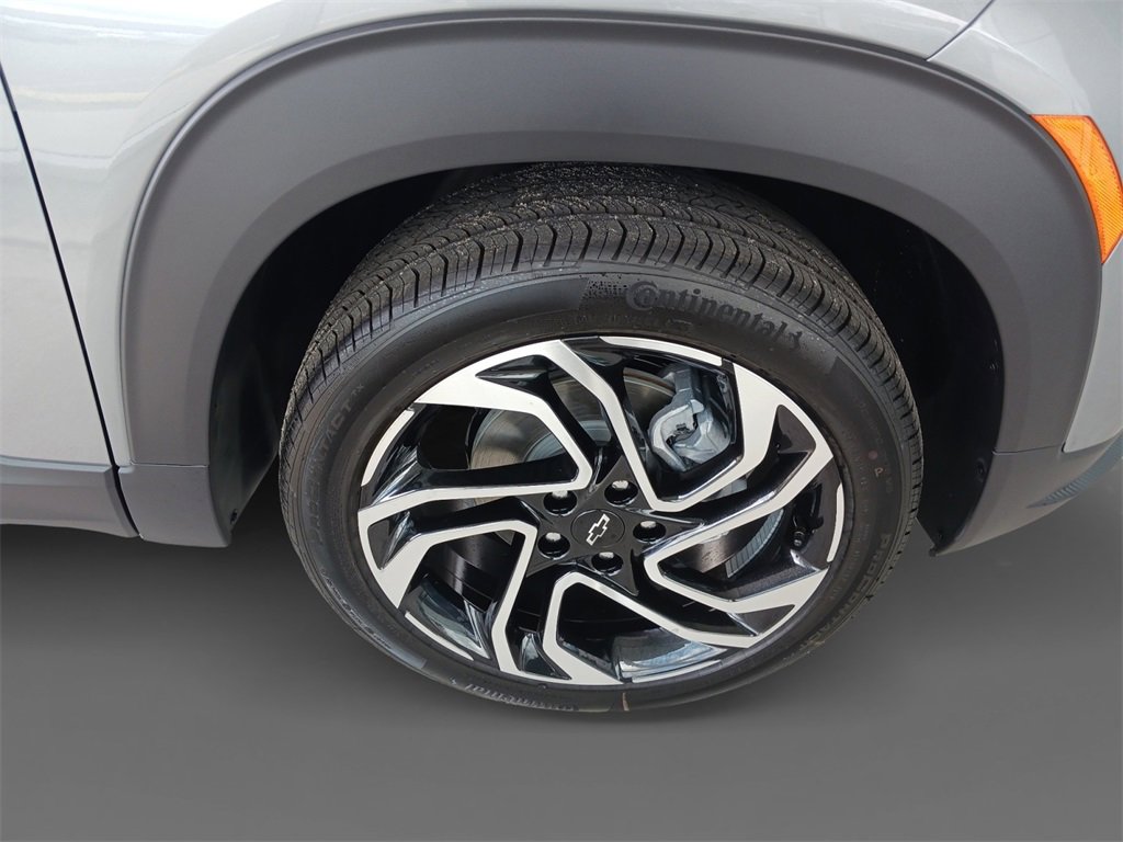 New 2026 Chevrolet TrailBlazer RS w/ Driver Confidence Package image 16