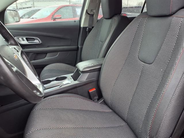 Used 2017 Chevrolet Equinox LT w/ Convenience Package FWD image 3