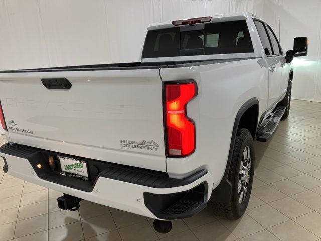 Used 2024 Chevrolet Silverado 3500 High Country w/ High Country Premium Package image 5