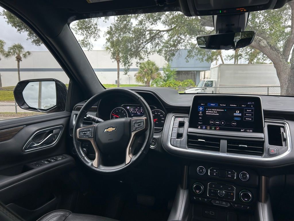 Used 2021 Chevrolet Suburban High Country RWD image 9