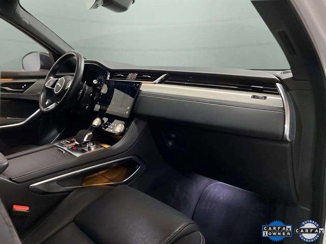 Used 2024 Jaguar F-PACE R-Dynamic S image 26