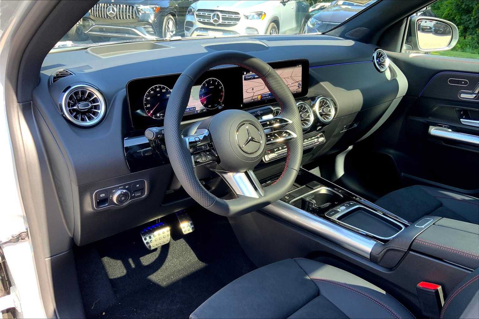 Certified 2026 Mercedes-Benz GLA 250 4MATIC image 9