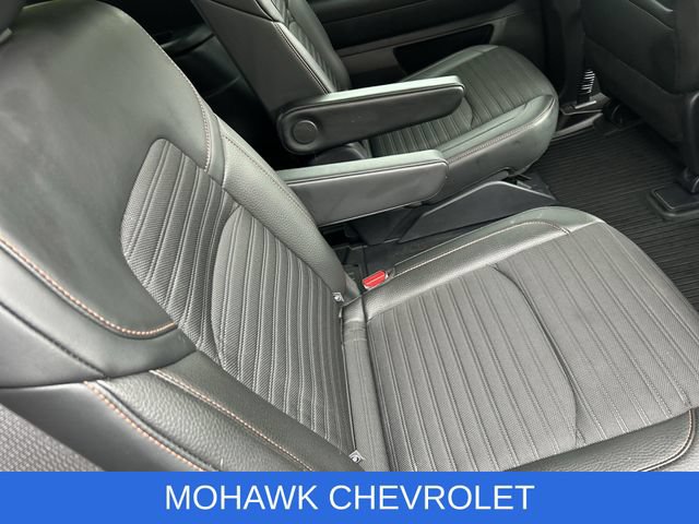Used 2025 Nissan Pathfinder Rock Creek AWD/4WD image 26